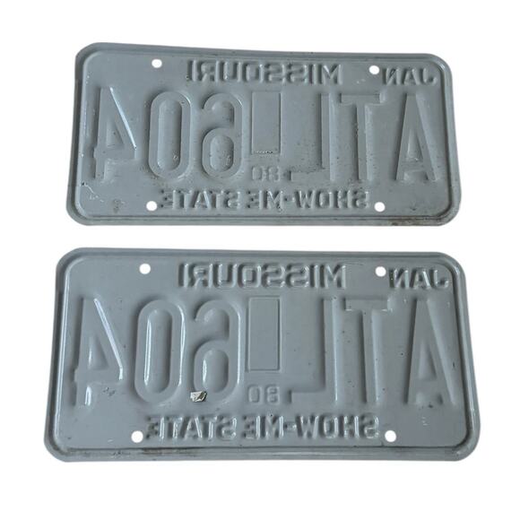 VTG 1982 Missouri License Plates (2) January Show Me State Automobilia ALPCA - Picture 4 of 4